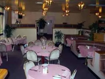 Charbonnier Motor Inn 